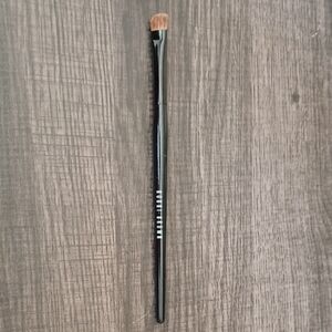 Bobbi Brown Black Makeup Brush with Brown Bristles-Angle Eye Shadow Brush
